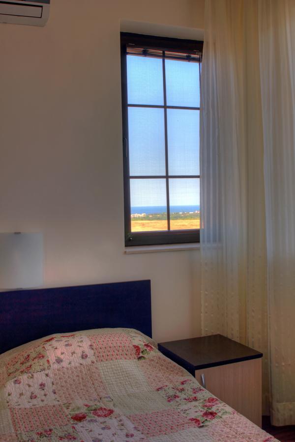 Vis Velika Bed & Breakfast Luaran gambar