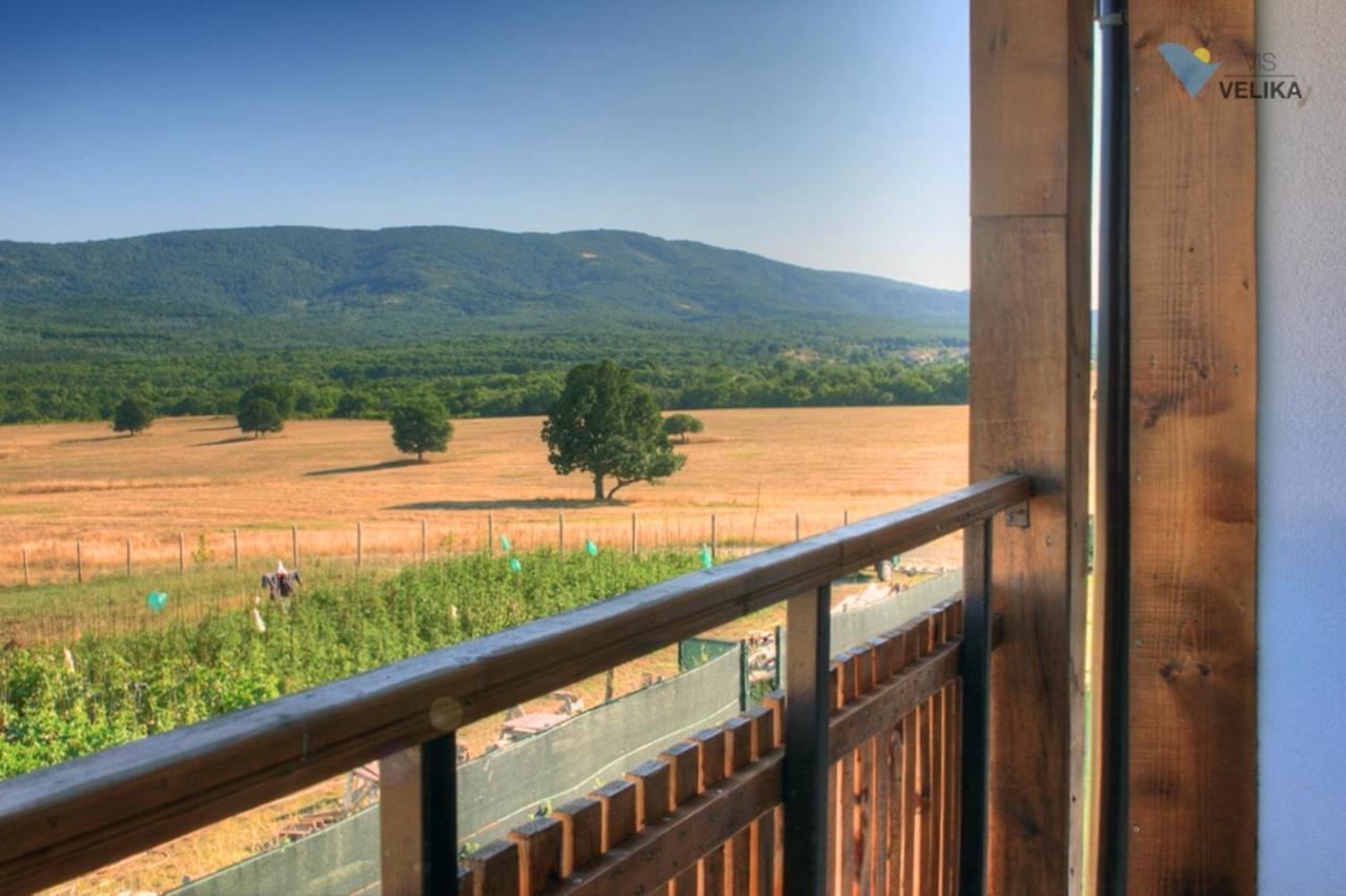 Vis Velika Bed & Breakfast Luaran gambar